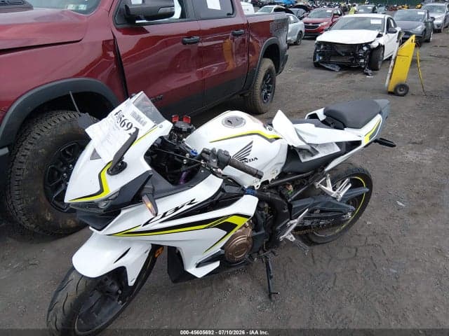 2021 HONDA CBR500 RA 2