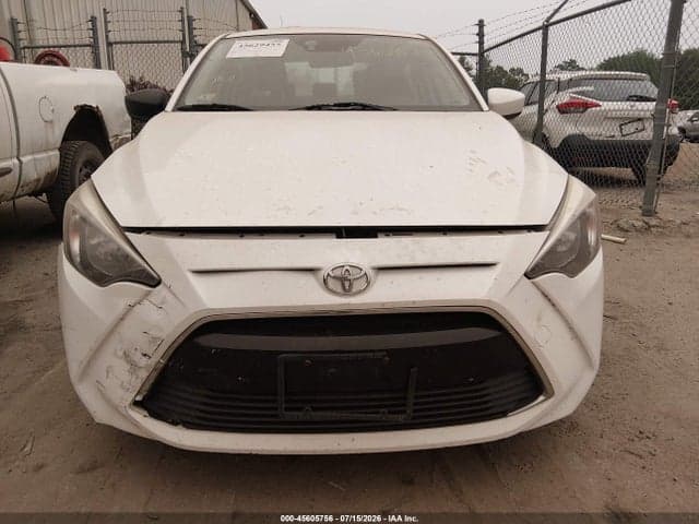 2018 TOYOTA YARIS IA 12