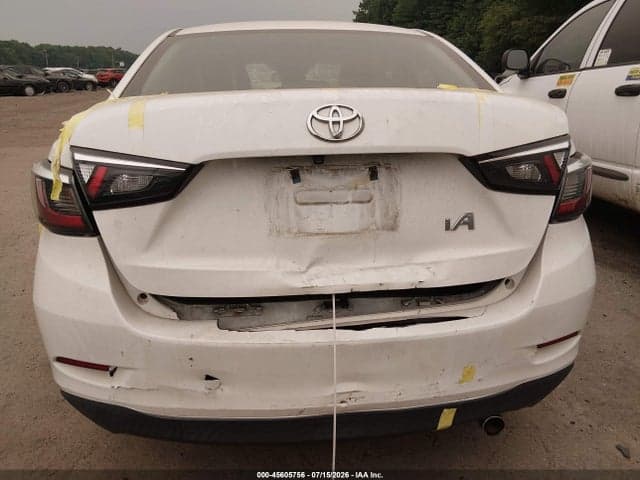 2018 TOYOTA YARIS IA 6