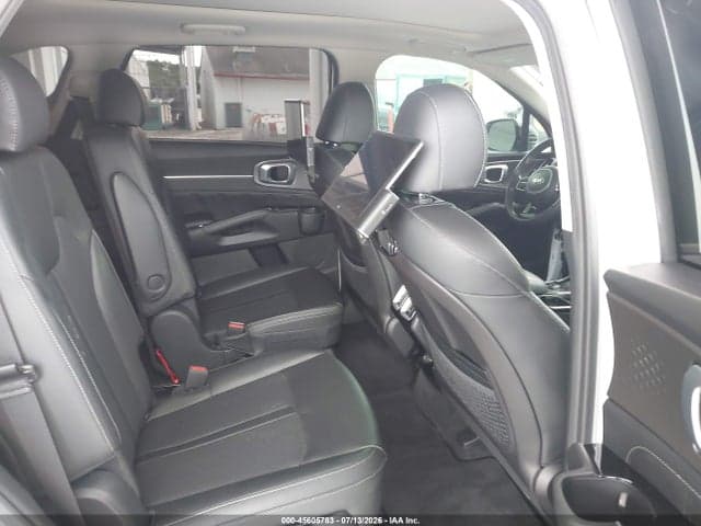 2021 KIA SORENTO SX 8