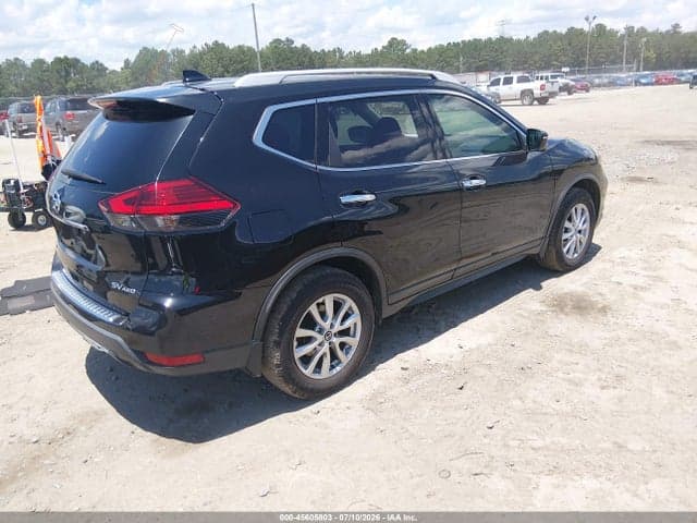 2017 NISSAN ROGUE SV 4