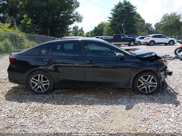 2019 KIA FORTE S 12
