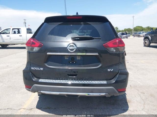 2018 NISSAN ROGUE SV 17