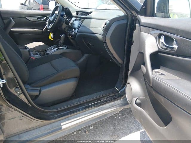 2018 NISSAN ROGUE SV 5