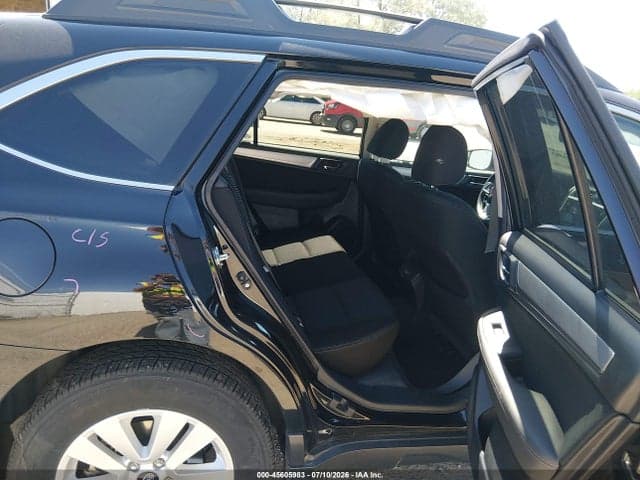 2018 SUBARU OUTBACK 2.5I PREMIUM 8