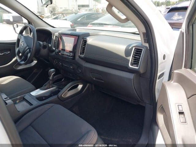 2024 NISSAN FRONTIER SV 4X4 5