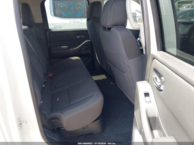 2024 NISSAN FRONTIER SV 4X4 8