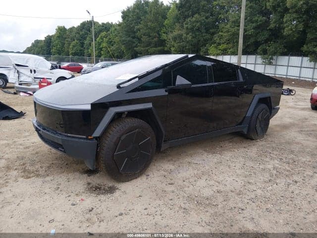2024 TESLA CYBERTRUCK ALL-WHEEL DRIVE 2