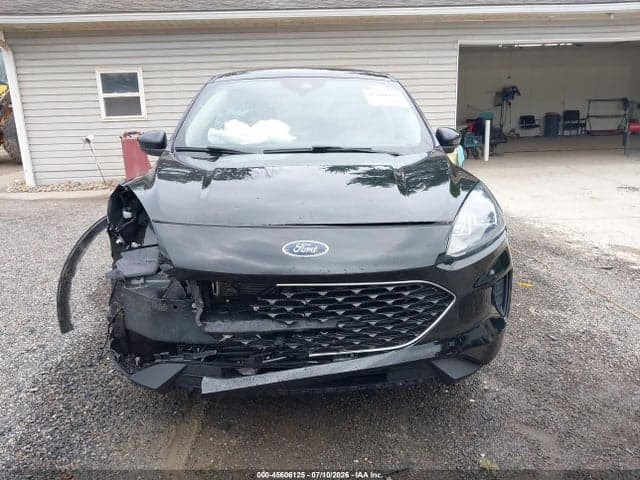 2020 FORD ESCAPE SE 13