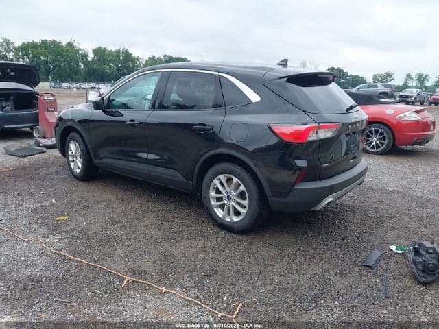 2020 FORD ESCAPE SE 3