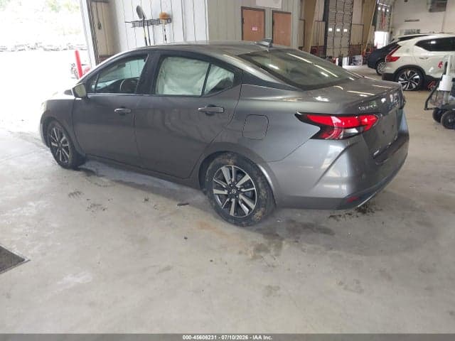 2021 NISSAN VERSA SV XTRONIC CVT 3