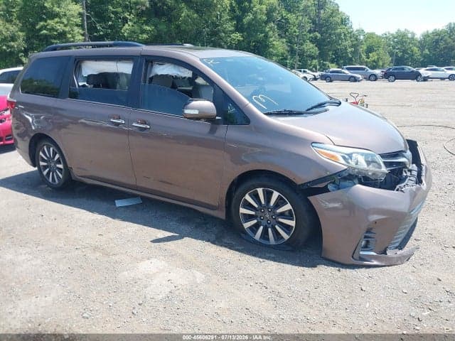 2018 TOYOTA SIENNA LIMITED PREMIUM 7 PASSENGER