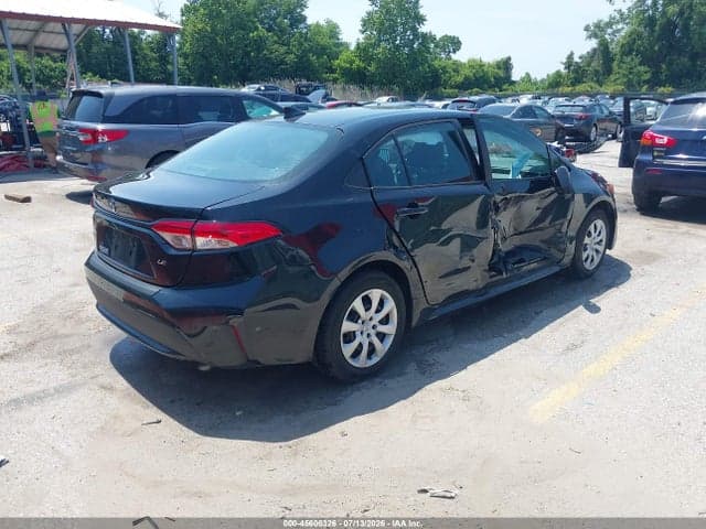 2021 TOYOTA COROLLA LE 4