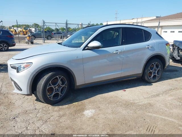2022 ALFA ROMEO STELVIO TI AWD 2