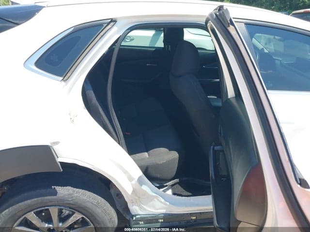 2022 MAZDA CX-30 2.5 S 8