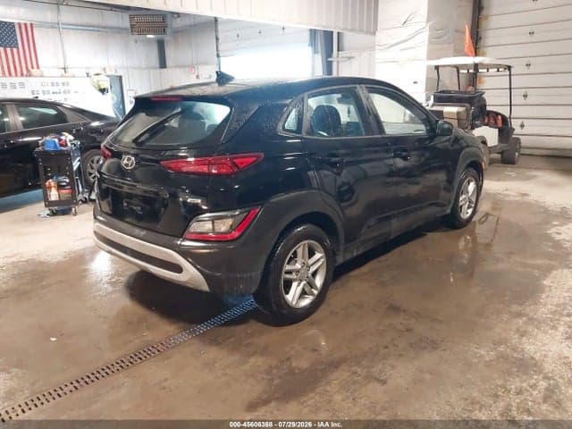 2023 HYUNDAI KONA SE 4