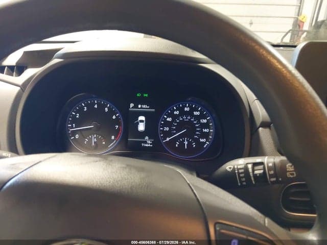 2023 HYUNDAI KONA SE 7