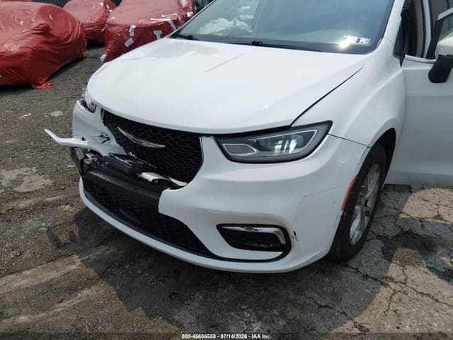 2023 CHRYSLER PACIFICA TOURING L AWD 6