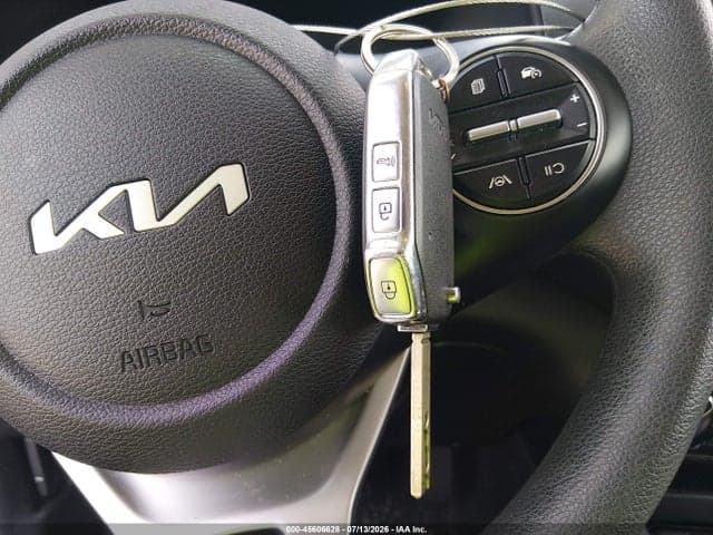 2025 KIA SOUL LX 11