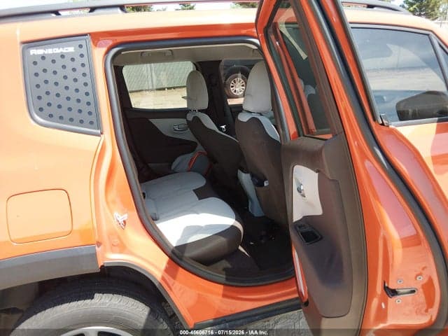 2017 JEEP RENEGADE LATITUDE 8