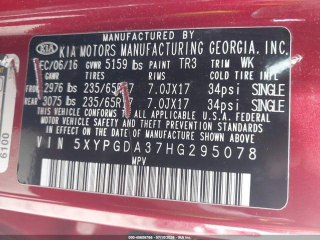 2017 KIA SORENTO 2.4L LX 9
