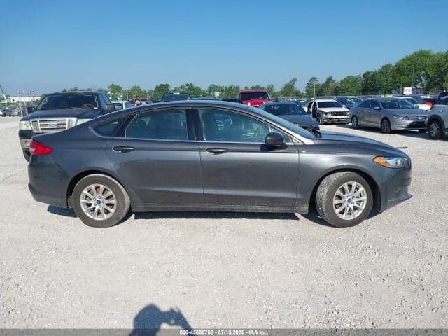 2018 FORD FUSION S 13