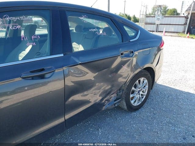 2018 FORD FUSION S 6