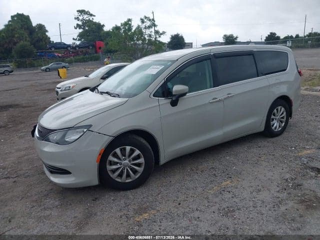 2017 CHRYSLER PACIFICA TOURING 2