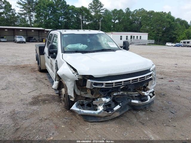 2023 FORD F-350 CHASSIS XL 11