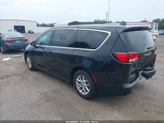 2022 CHRYSLER VOYAGER LX 3