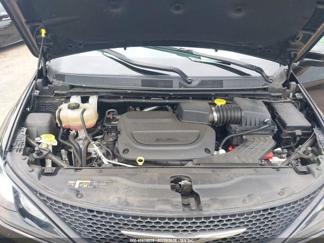 2022 CHRYSLER VOYAGER LX 10