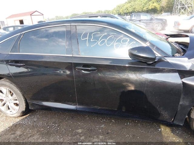 2019 HONDA ACCORD LX 13