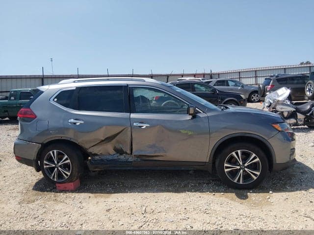2019 NISSAN ROGUE SV 13