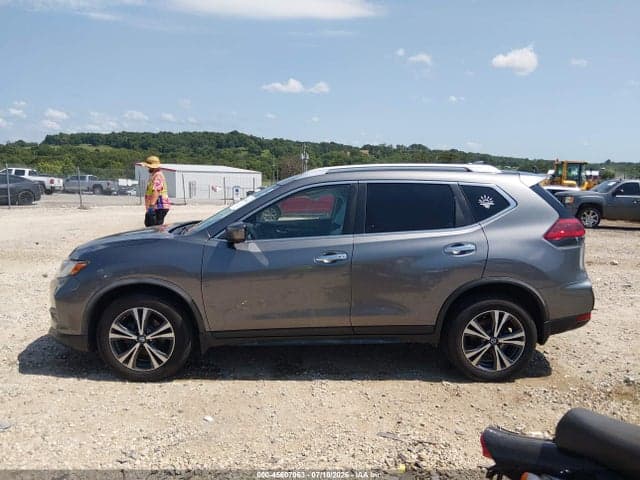 2019 NISSAN ROGUE SV 14