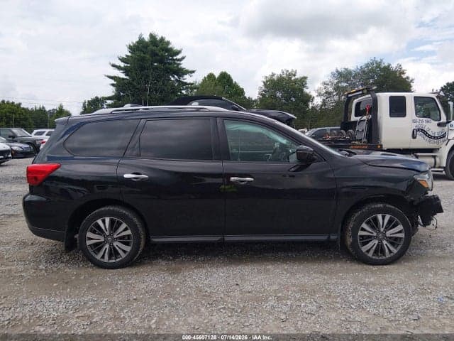 2017 NISSAN PATHFINDER SV 13