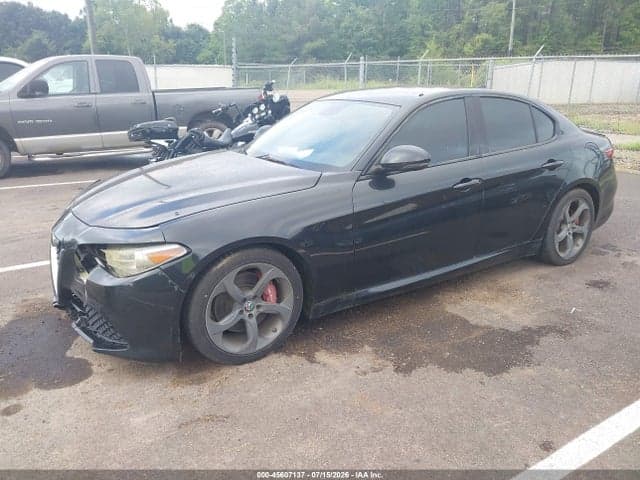 2017 ALFA ROMEO GIULIA RWD 2