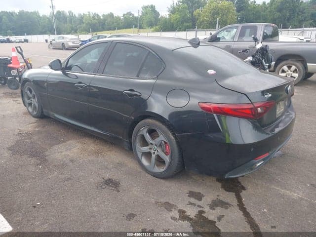 2017 ALFA ROMEO GIULIA RWD 3