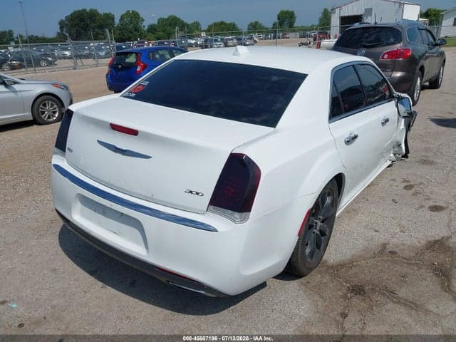 2018 CHRYSLER 300 LIMITED AWD 4