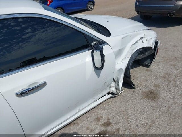 2018 CHRYSLER 300 LIMITED AWD 6