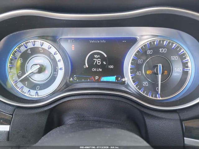 2018 CHRYSLER 300 LIMITED AWD 7