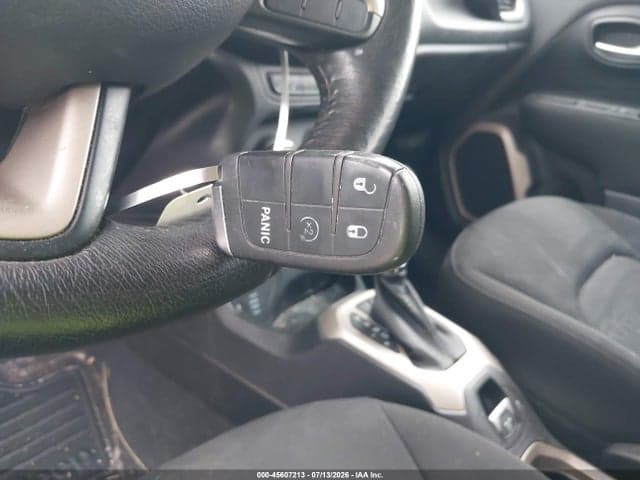 2017 JEEP RENEGADE LATITUDE 5