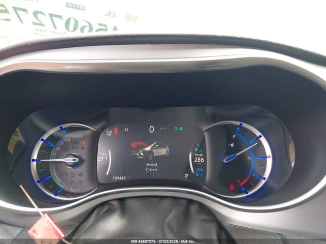 2018 CHRYSLER PACIFICA HYBRID LIMITED 7