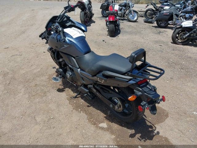 2016 HONDA CTX700 3