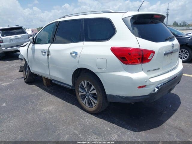 2018 NISSAN PATHFINDER SV 3