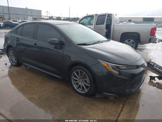 2020 TOYOTA COROLLA LE 1