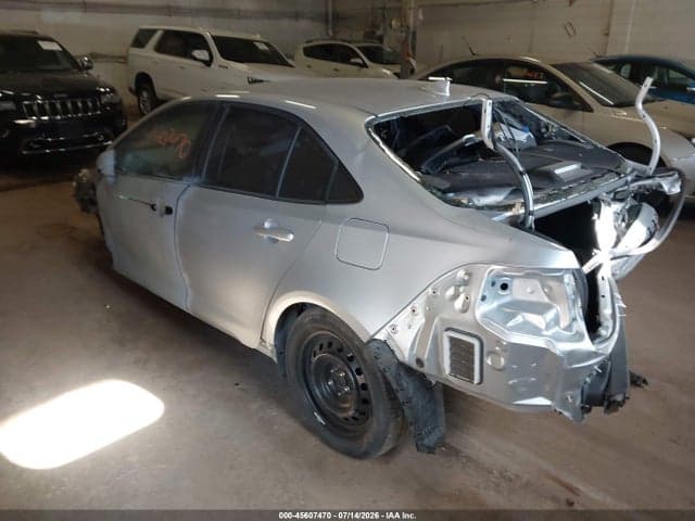2022 TOYOTA COROLLA LE 3