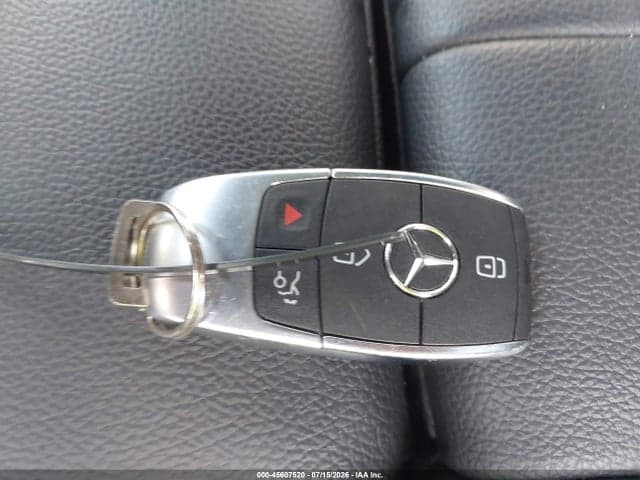 2022 MERCEDES-BENZ GLB 250 4MATIC 11