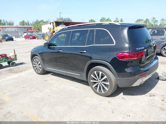 2022 MERCEDES-BENZ GLB 250 4MATIC 3