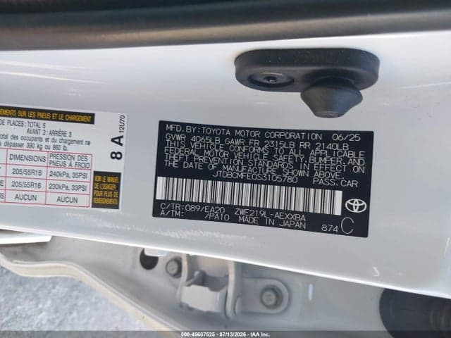 2025 TOYOTA COROLLA HYBRID XLE 9