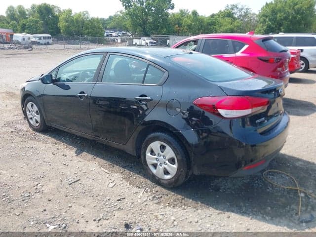 2017 KIA FORTE LX 3